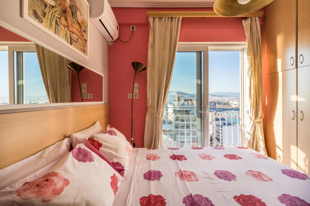 A Luxury Maisonette With Sea View ピレウス エクステリア 写真