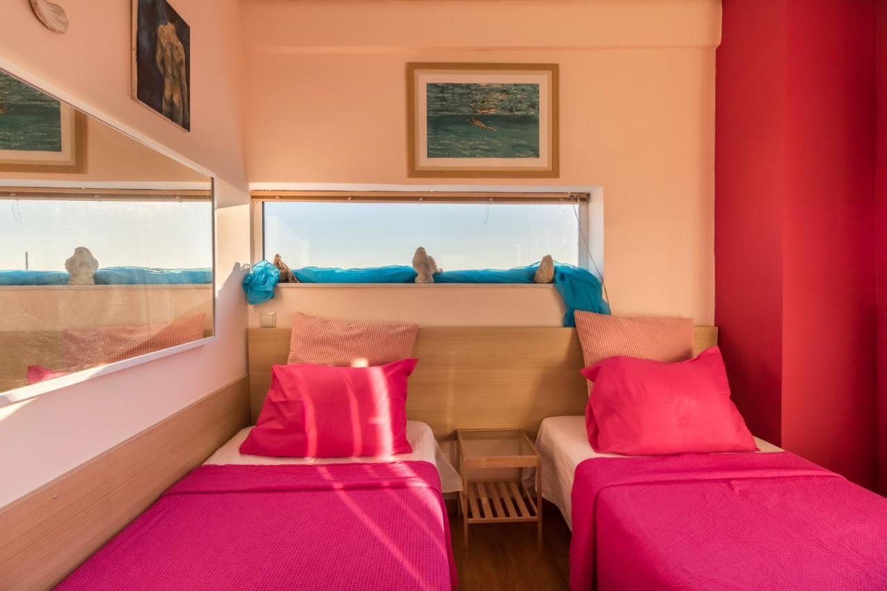 A Luxury Maisonette With Sea View ピレウス エクステリア 写真