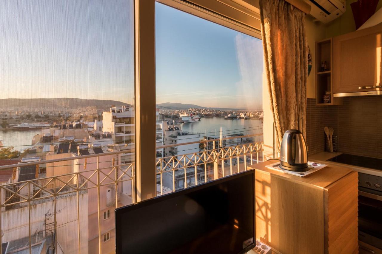 A Luxury Maisonette With Sea View ピレウス エクステリア 写真